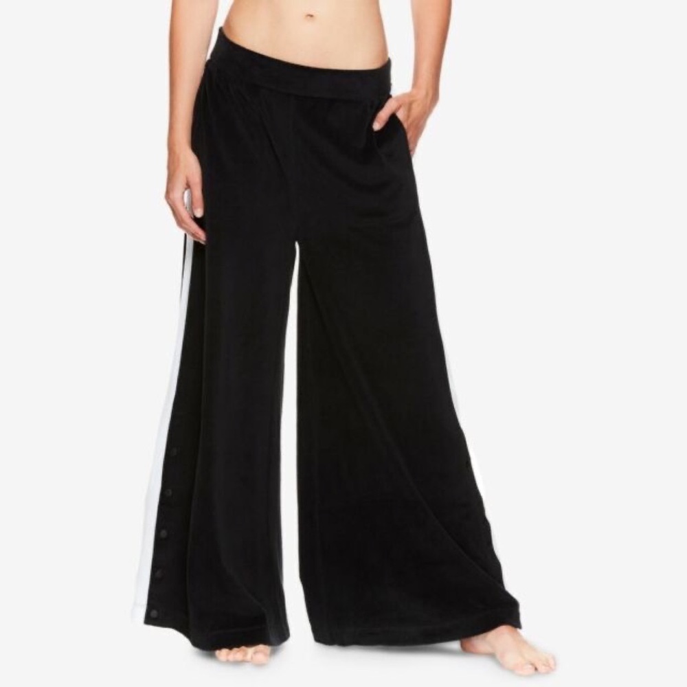 Super Baggy Velour Wide-Leg Pants